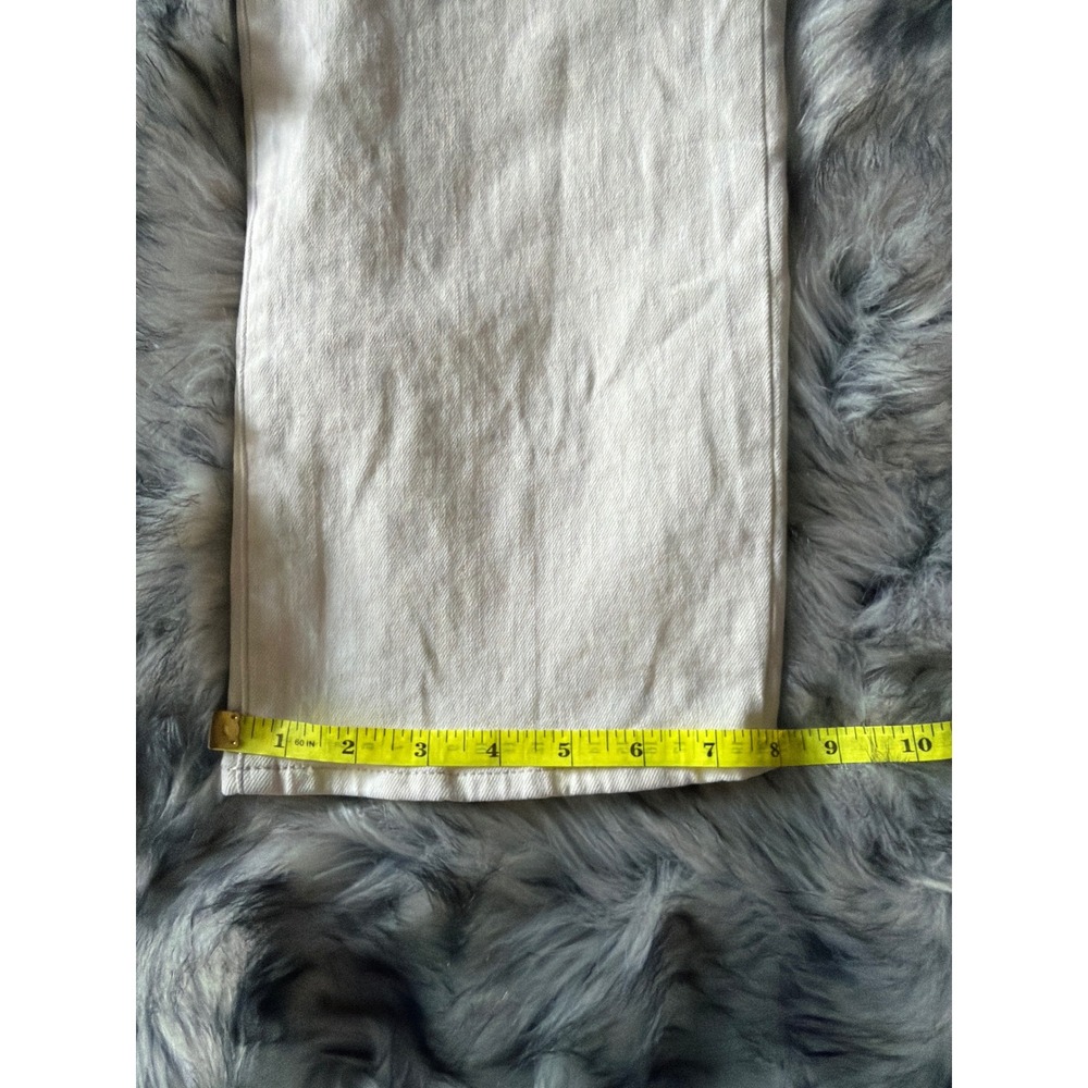 Madewell Straight-Leg Jeans in Off-White - Picture 9 of 10